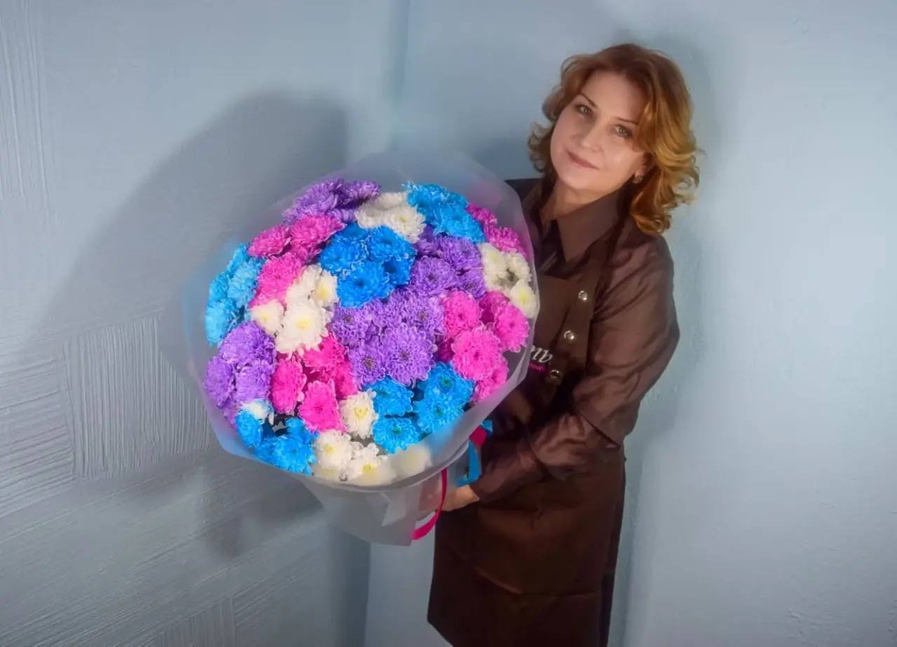 Купить микс кустовых хризантем в Москве