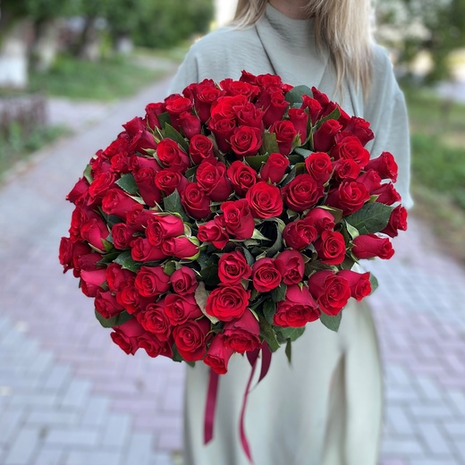 Купить 101 красная роза (40см) в Москве